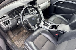 musta Volvo V70 2016 kuva 3.