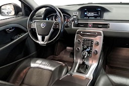 musta Volvo V70 2016 kuva 9.