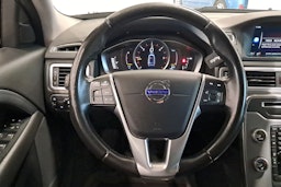 musta Volvo V70 2016 kuva 15.