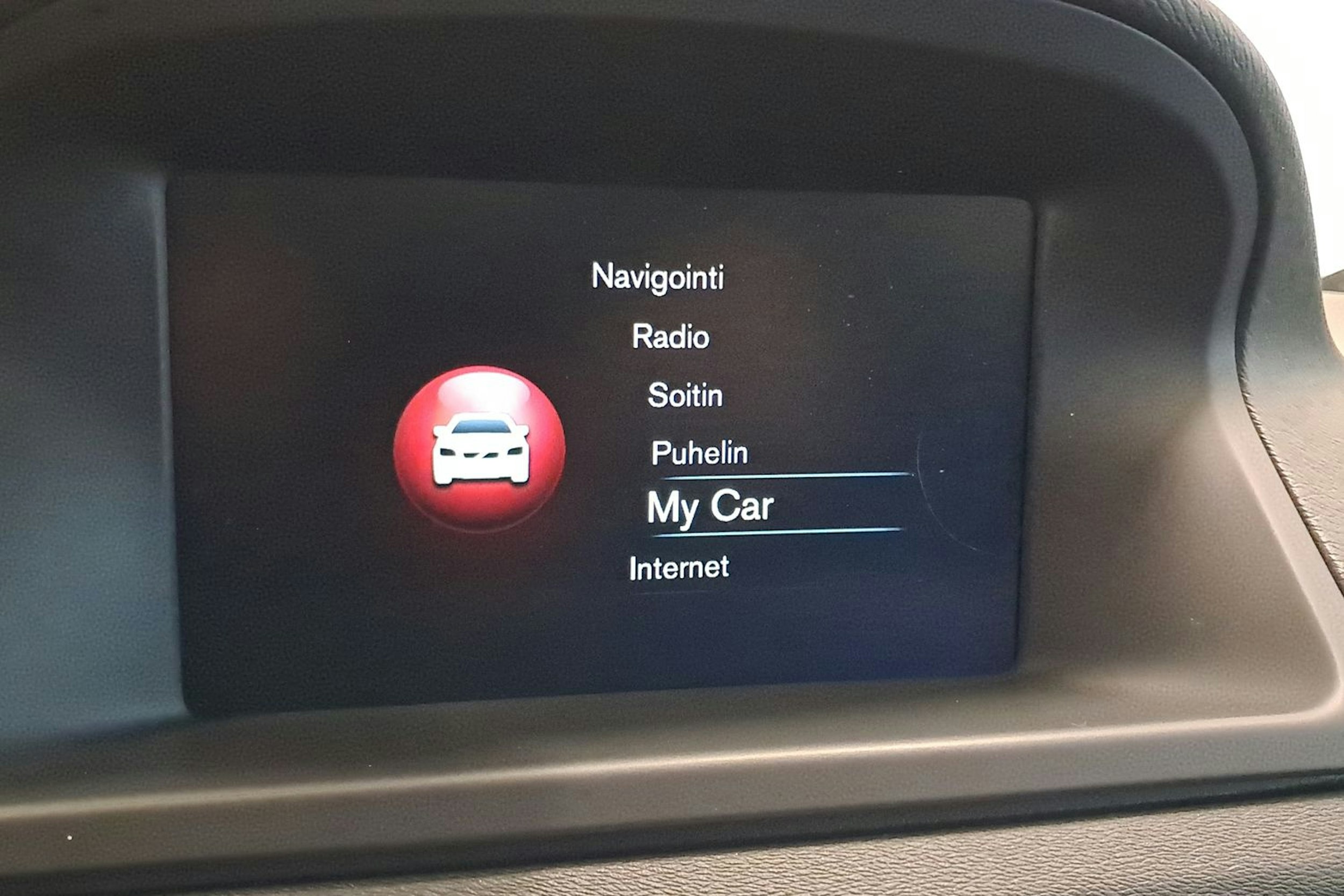 musta Volvo V70 2016 kuva 21.