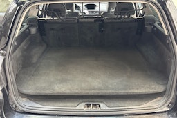 musta Volvo V70 2016 kuva 14.