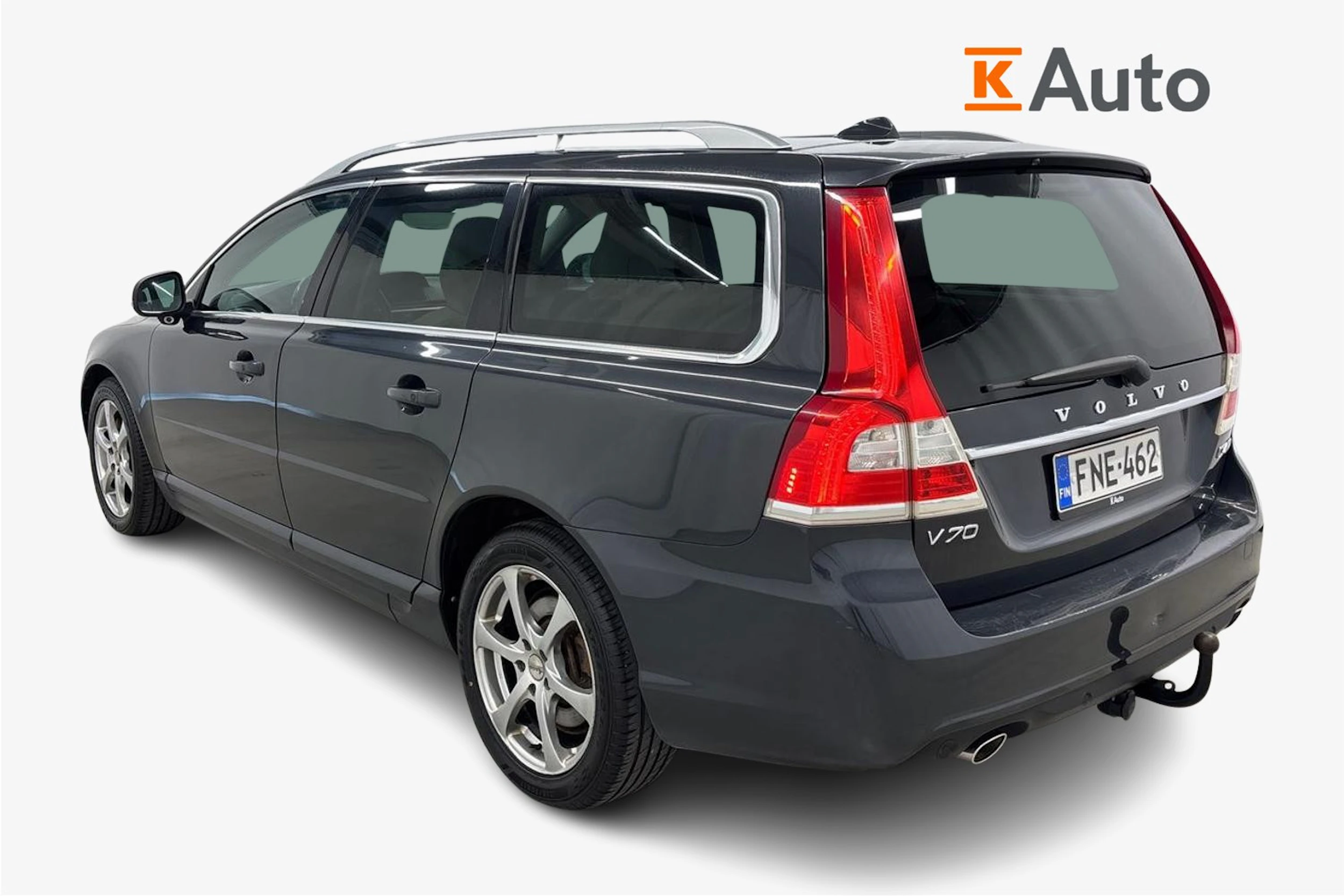 harmaa Volvo V70 2016 kuva 2.