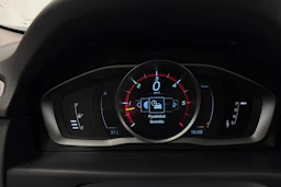 harmaa Volvo V70 2016 kuva 14.
