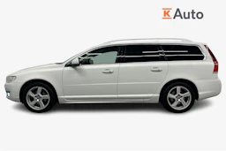 valkoinen Volvo V70 2016 kuva 5.