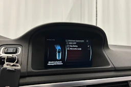 valkoinen Volvo V70 2016 kuva 21.