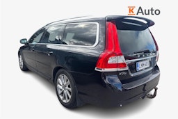 Musta Volvo V70 2016 kuva 2.