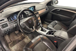 musta Volvo V70 2016 kuva 3.