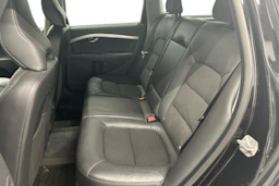 musta Volvo V70 2016 kuva 8.