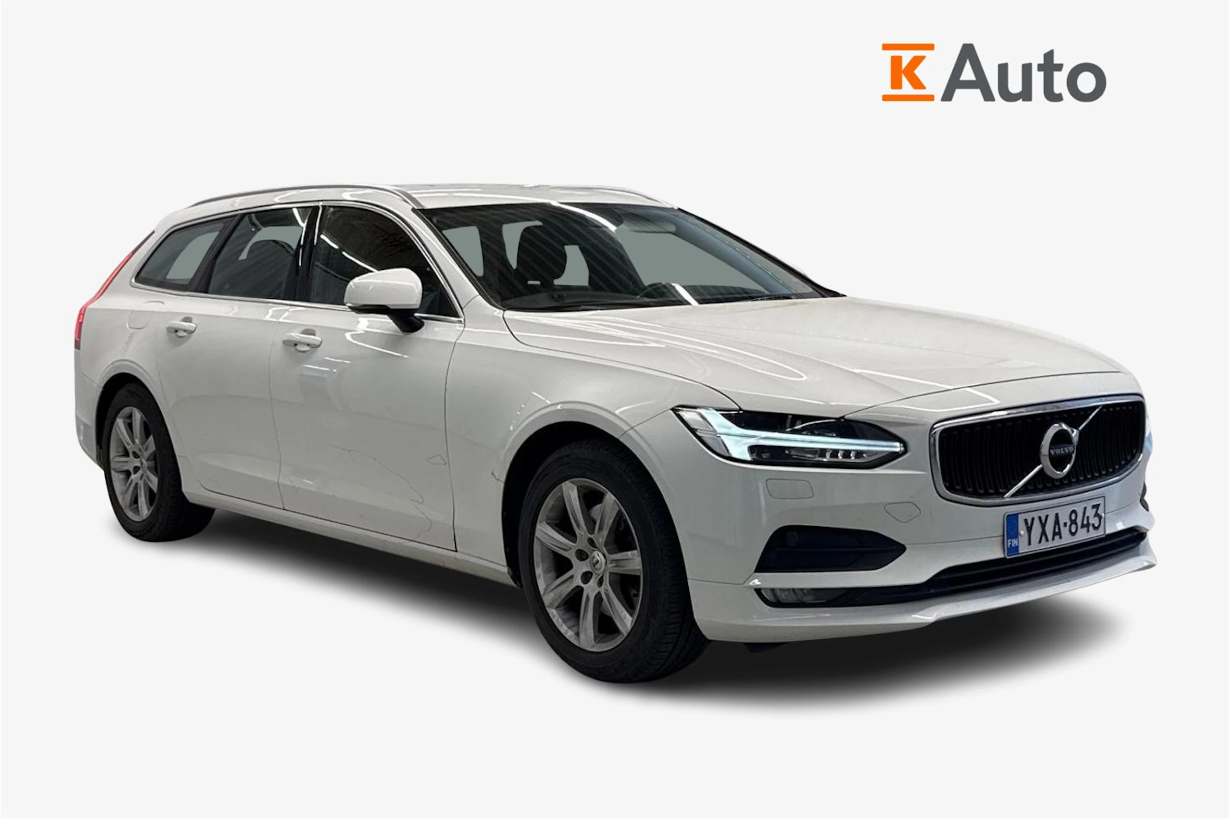 valkoinen Volvo V90 2016 kuva 1.