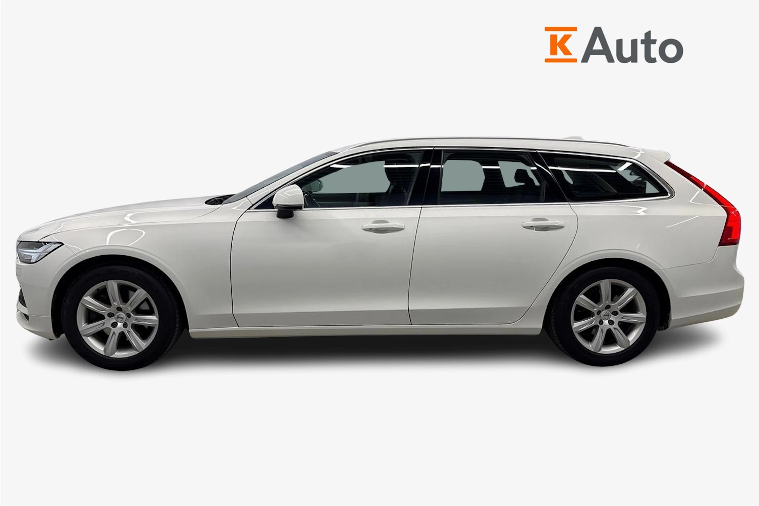 valkoinen Volvo V90 2016 kuva 7.