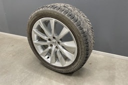 Harmaa Volvo V90 2017 kuva 15.