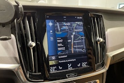 Harmaa Volvo V90 2017 kuva 18.