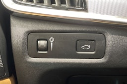 Harmaa Volvo V90 2017 kuva 25.