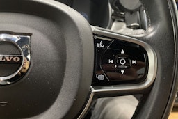 Harmaa Volvo V90 2017 kuva 27.