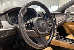 Harmaa Volvo V90 2017 kuva 30.