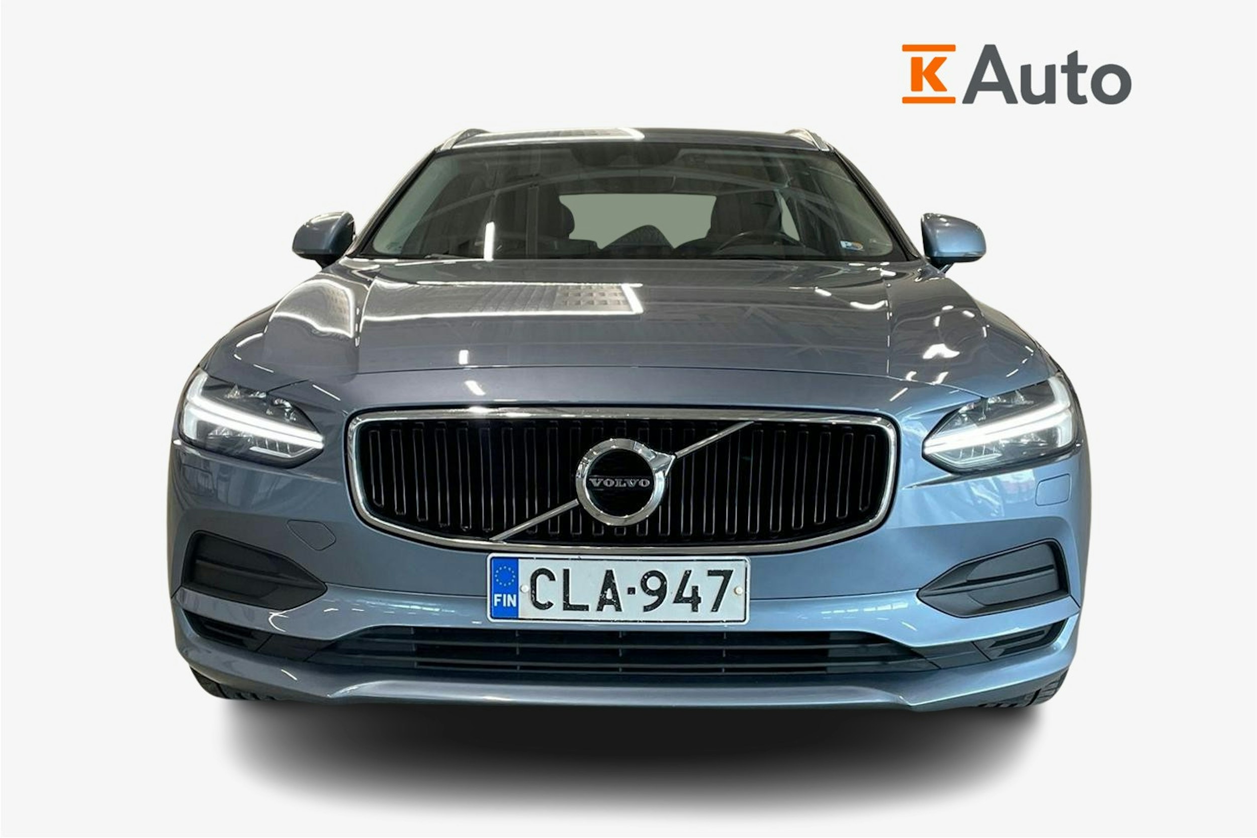 sininen Volvo V90 2017 kuva 5.