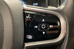 sininen Volvo V90 2017 kuva 17.