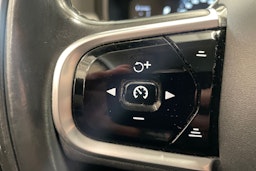 sininen Volvo V90 2017 kuva 18.