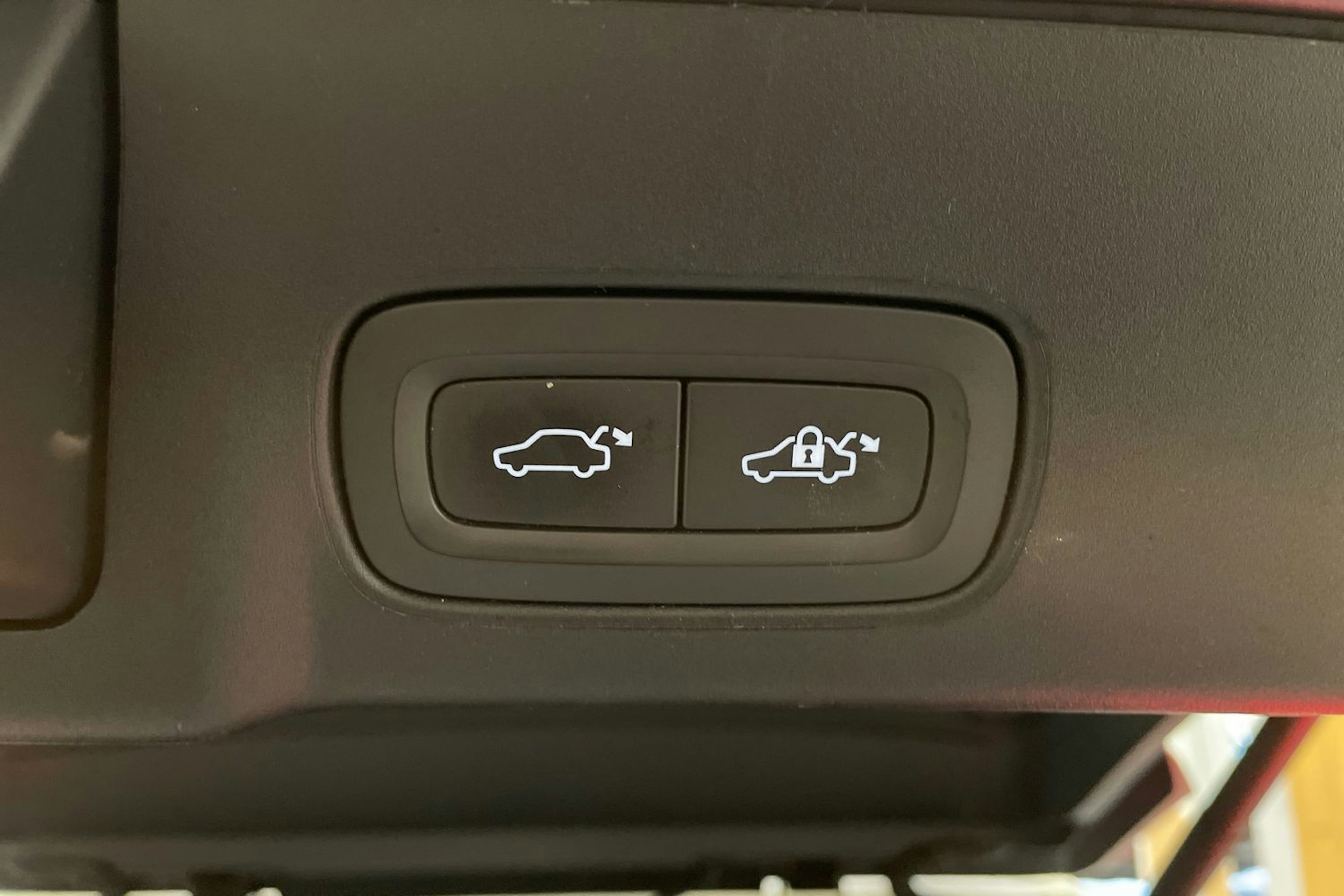 valkoinen Volvo V90 2017 kuva 22.