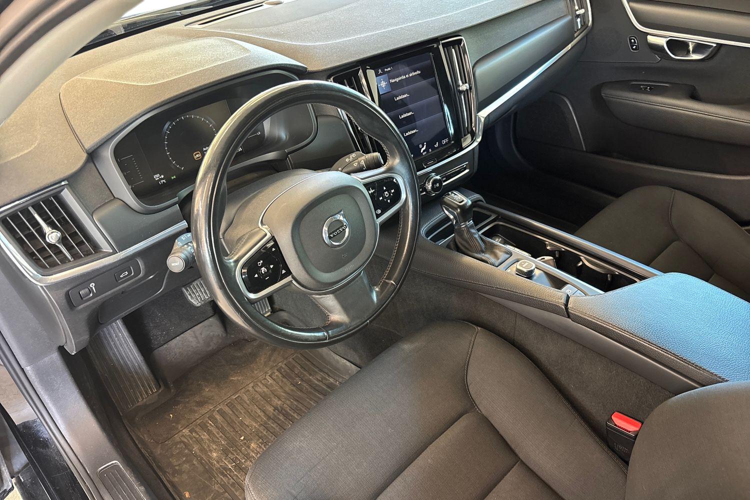 Volvo V90 D3 Business aut 2017, kuva 6/21