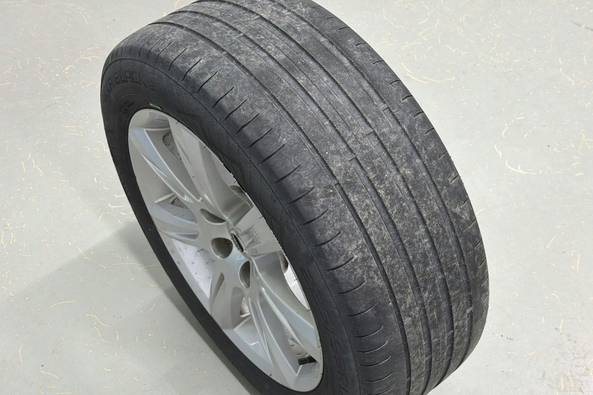 musta Volvo V90 2017 kuva 24.