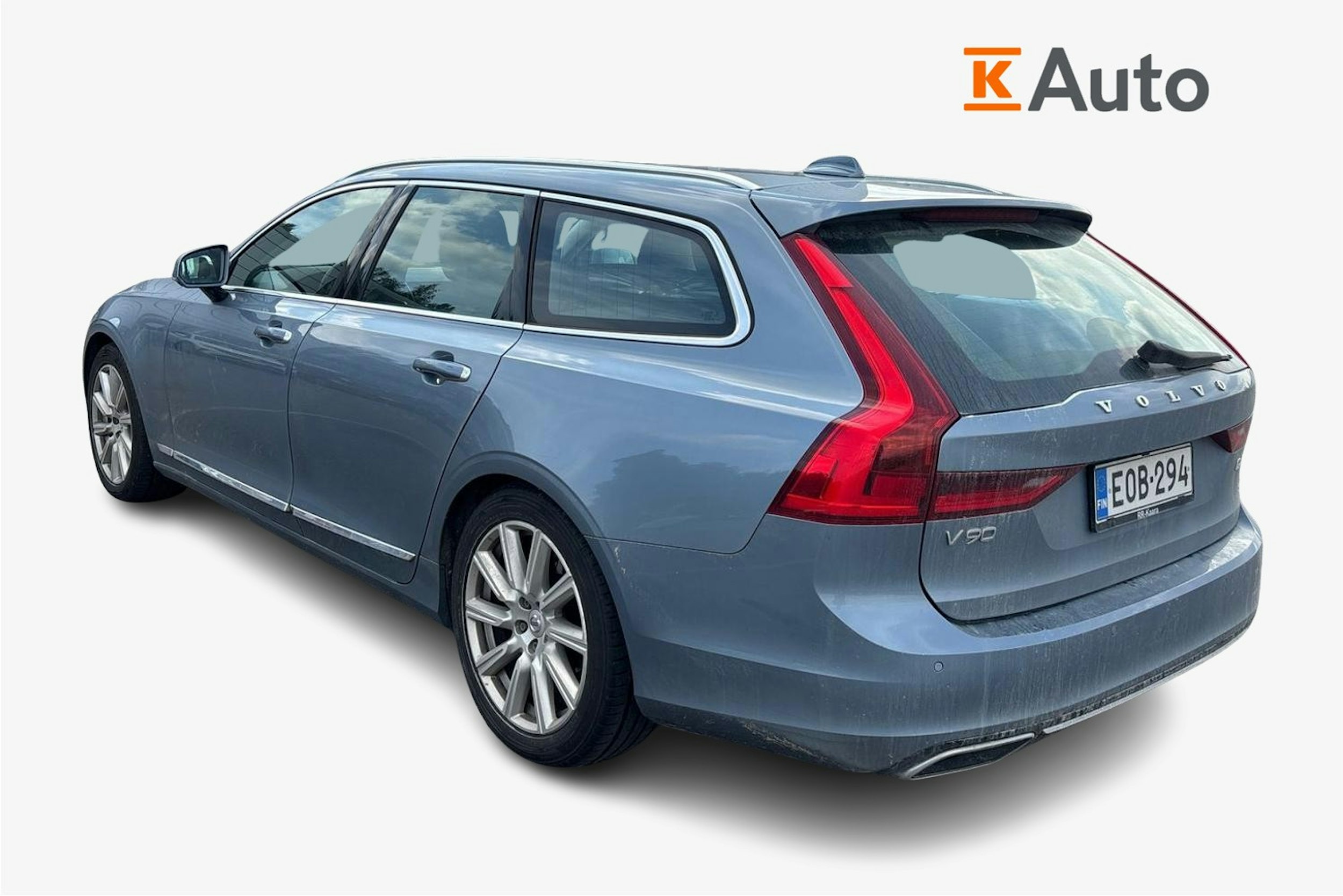 sininen Volvo V90 2017 kuva 2.