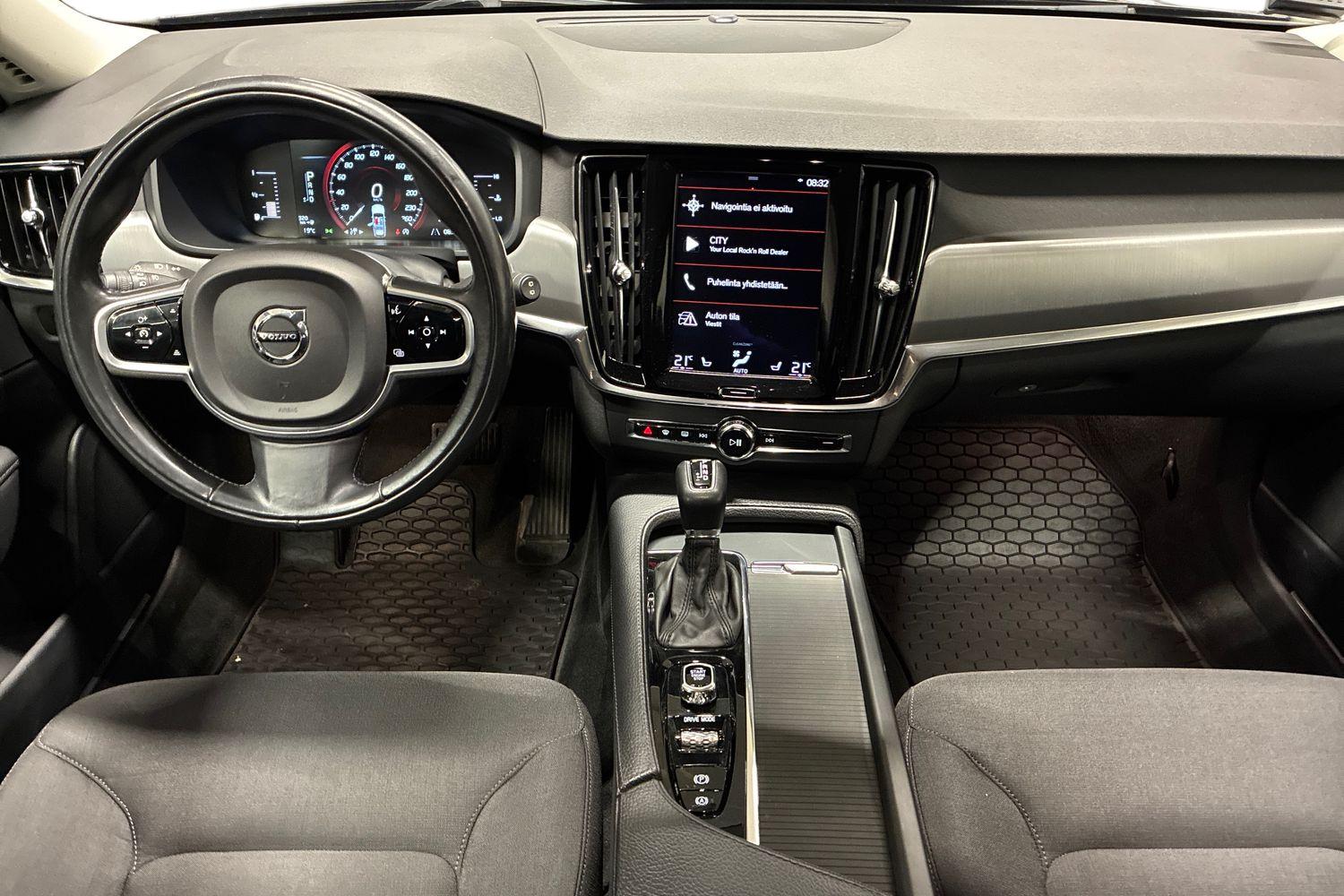 Volvo V90 D4 Momentum aut 2017, bild 7/31
