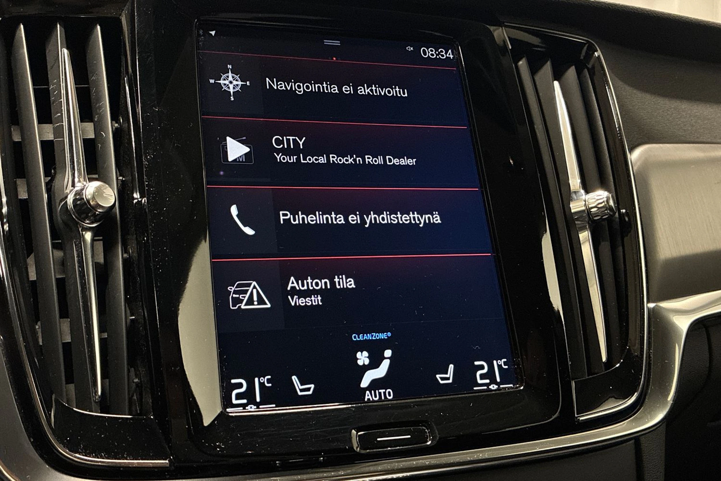 musta Volvo V90 2018 kuva 20.
