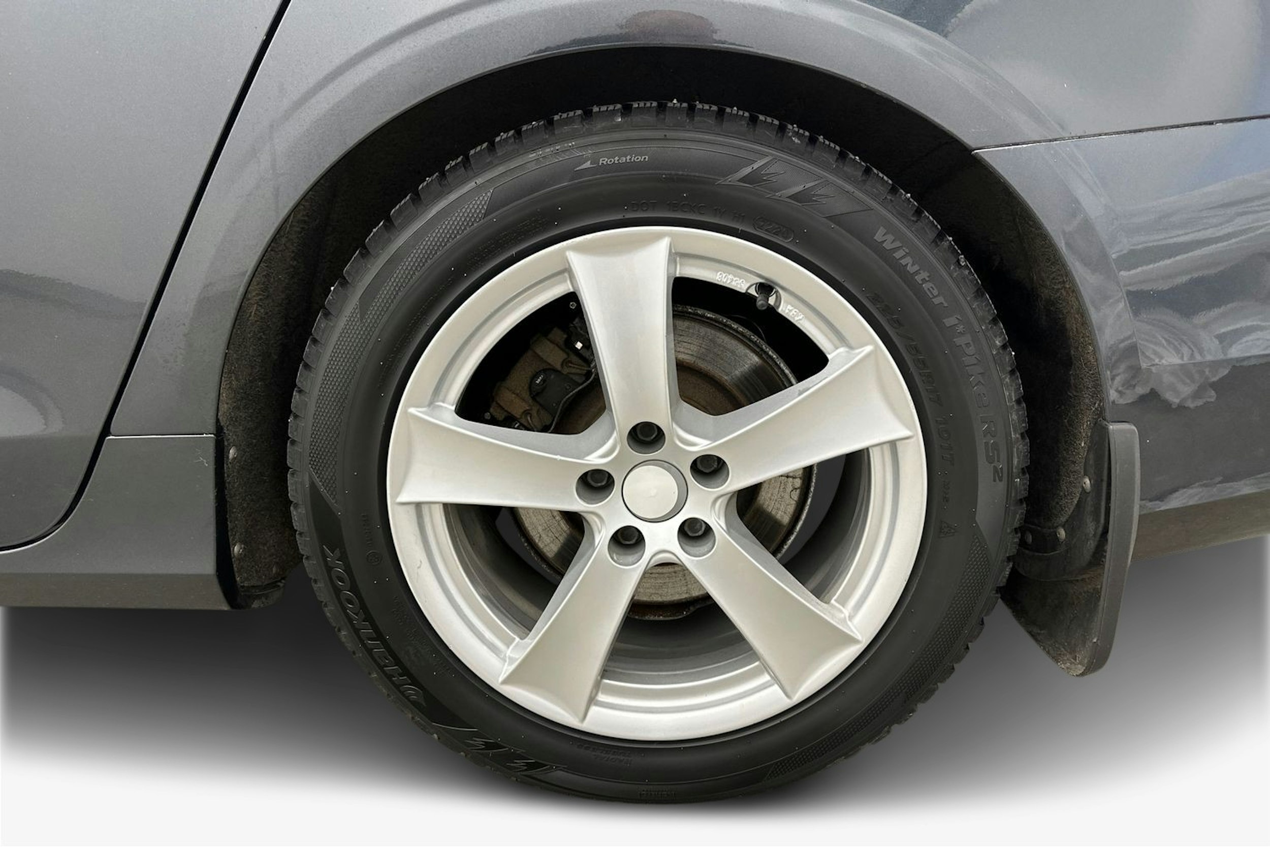 harmaa Volvo V90 2017 kuva 11.