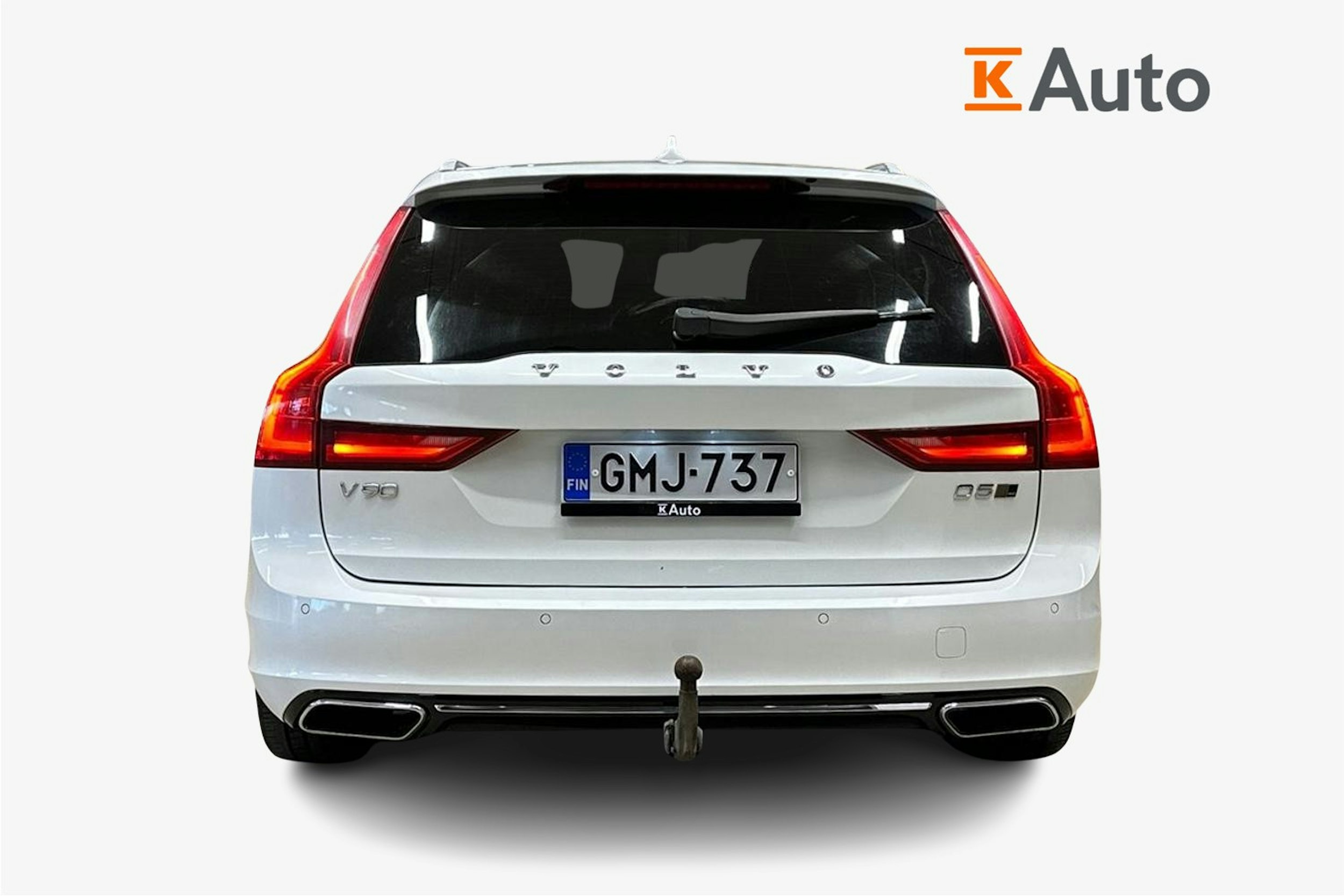valkoinen Volvo V90 2017 kuva 3.