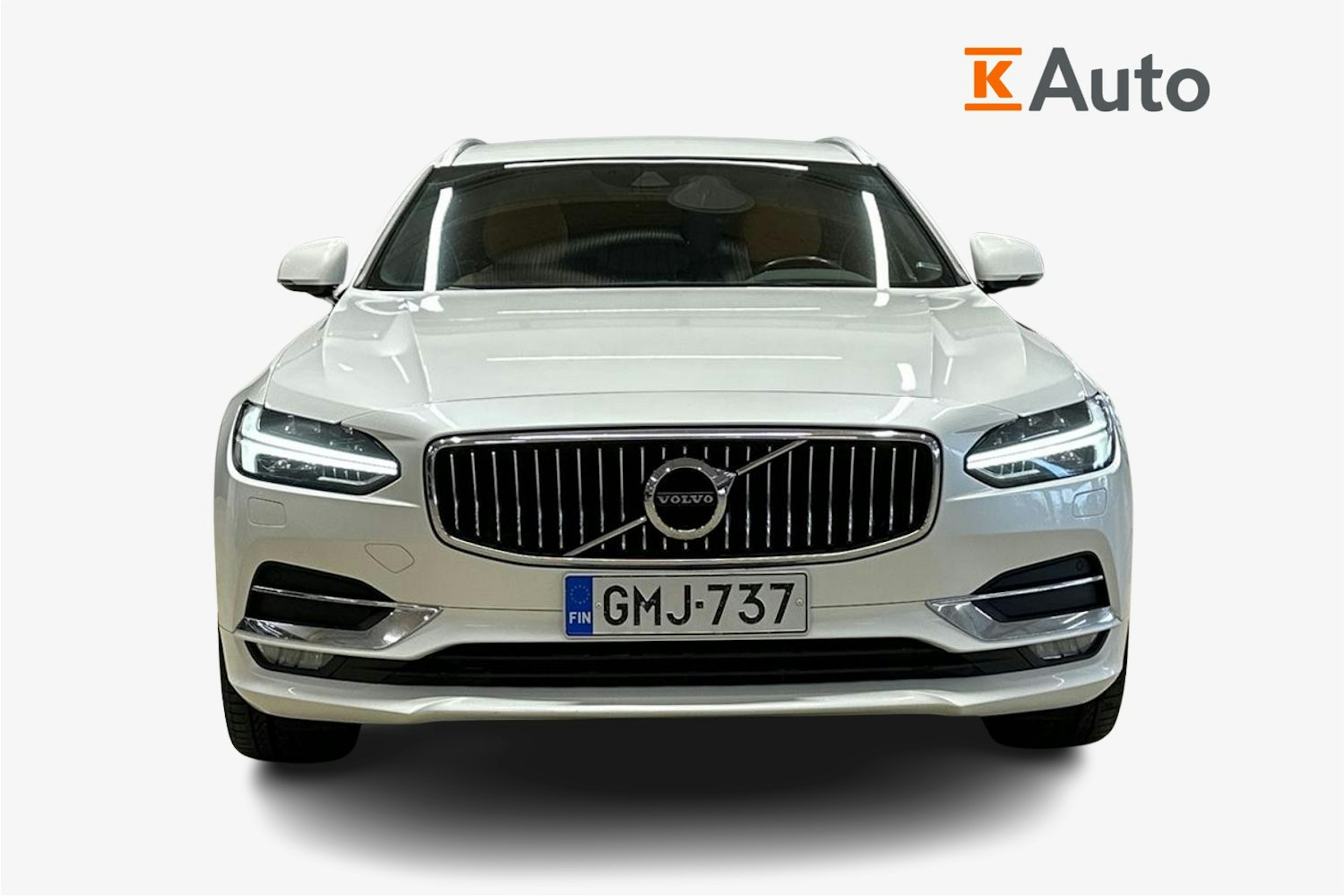 valkoinen Volvo V90 2017 kuva 5.