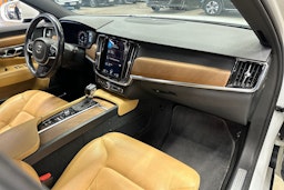 valkoinen Volvo V90 2017 kuva 12.