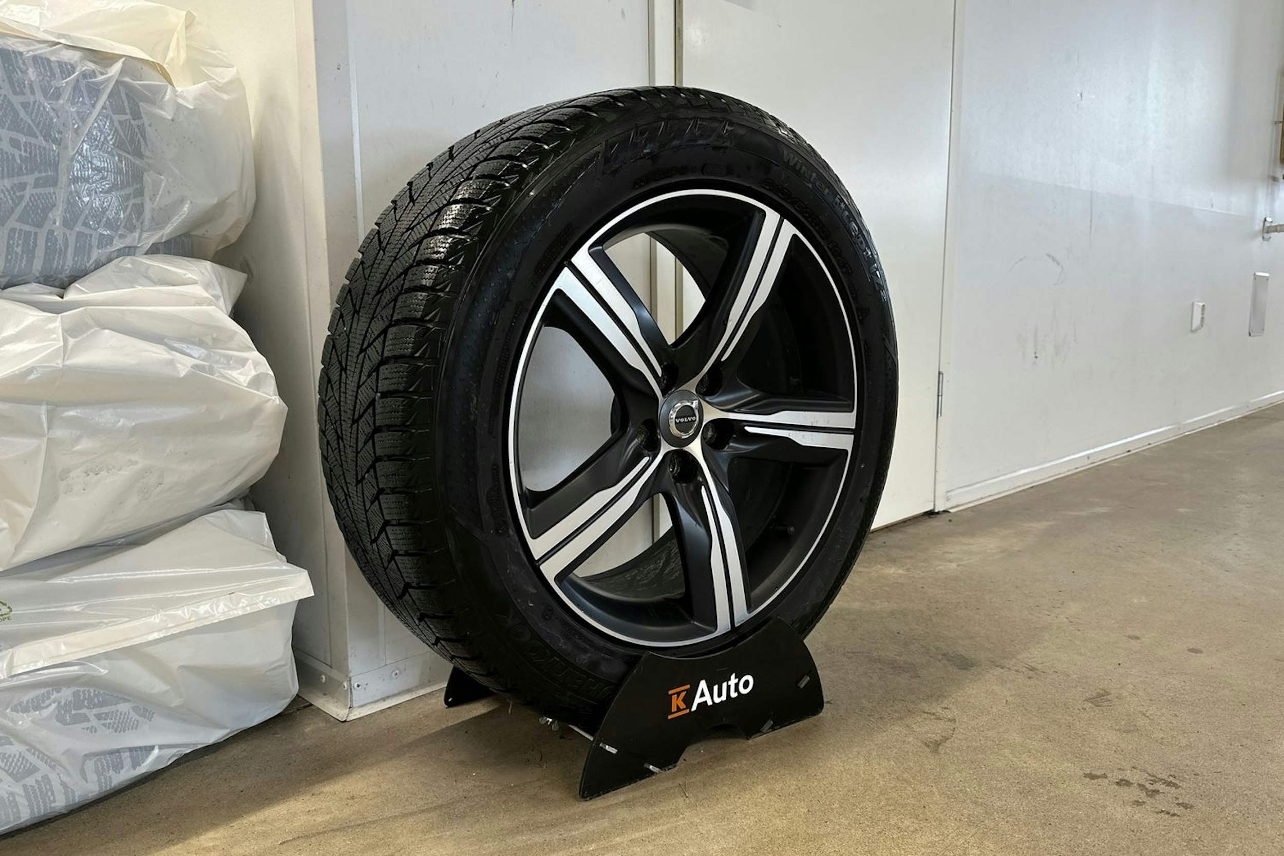 valkoinen Volvo V90 2017 kuva 18.