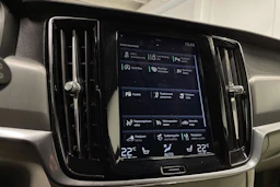 valkoinen Volvo V90 2017 kuva 19.