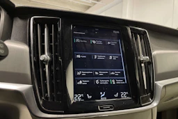 valkoinen Volvo V90 2017 kuva 20.