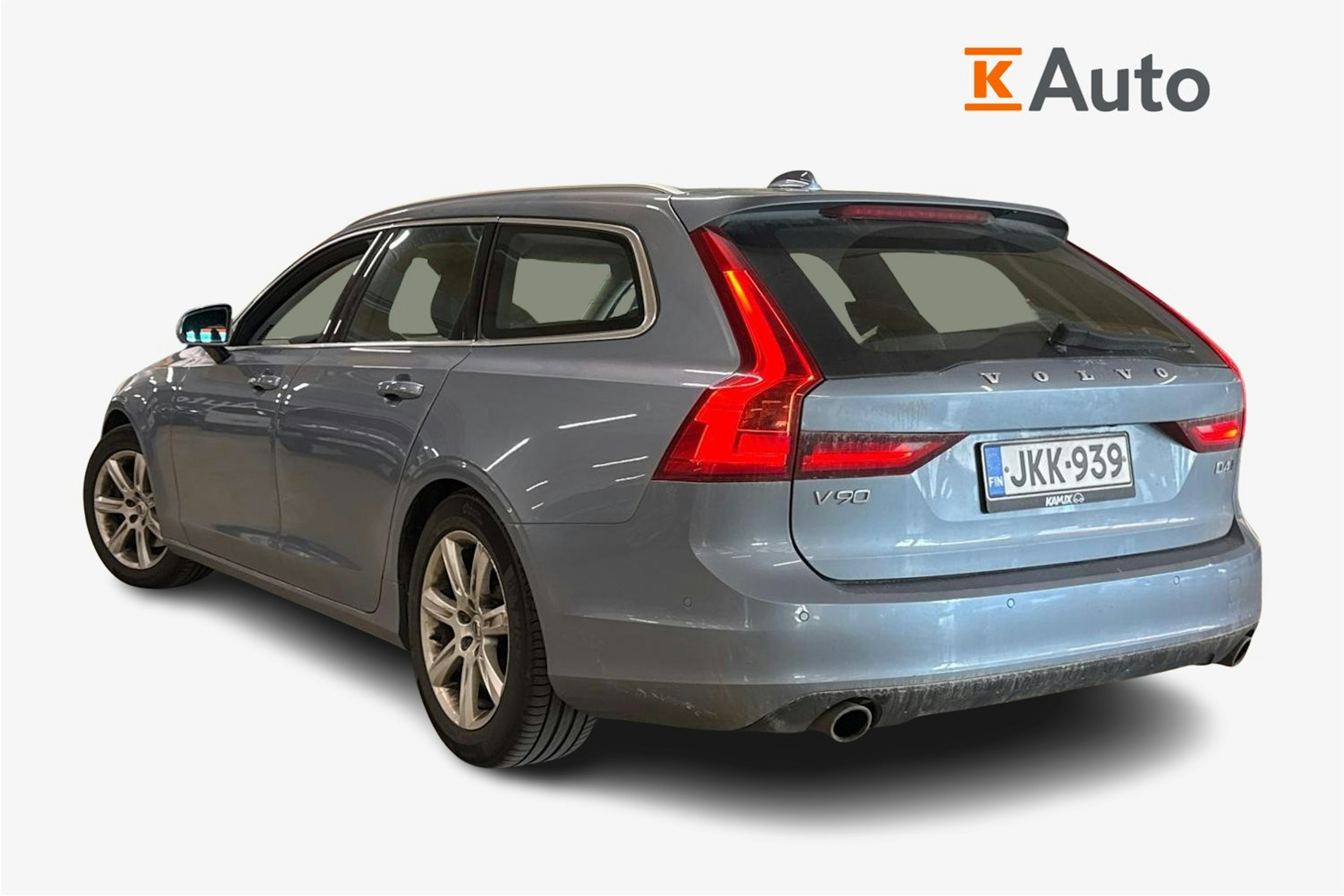 sininen Volvo V90 2017 kuva 2.