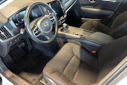 Valkoinen Volvo V90 2017 kuva 7.