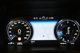 valkoinen Volvo V90 2017 kuva 15.