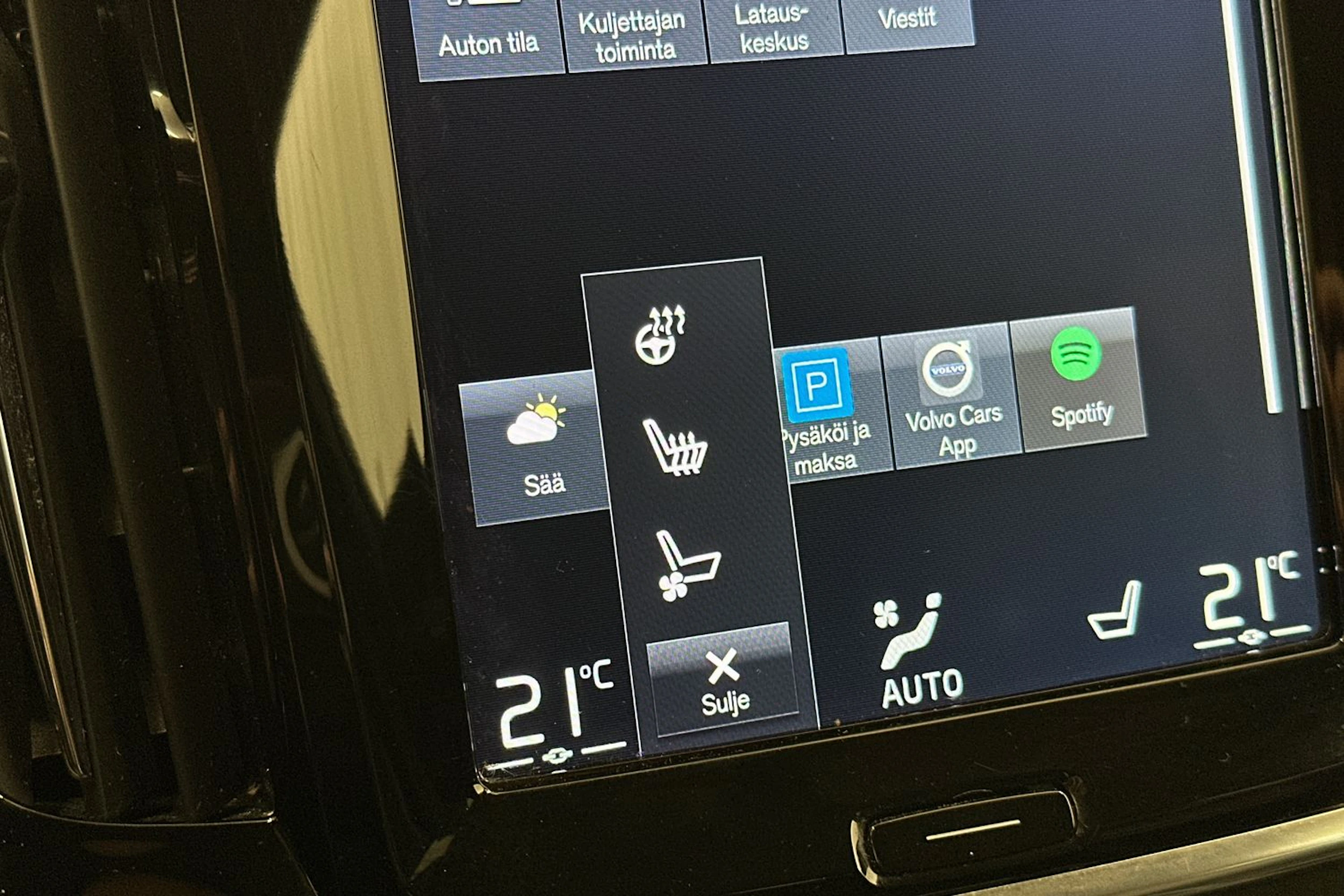 valkoinen Volvo V90 2017 kuva 19.
