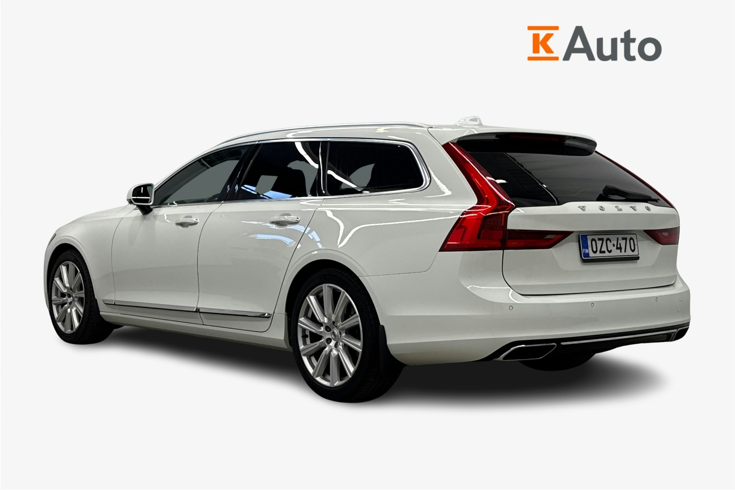 met. valkoinen Volvo V90 2017 kuva 2.