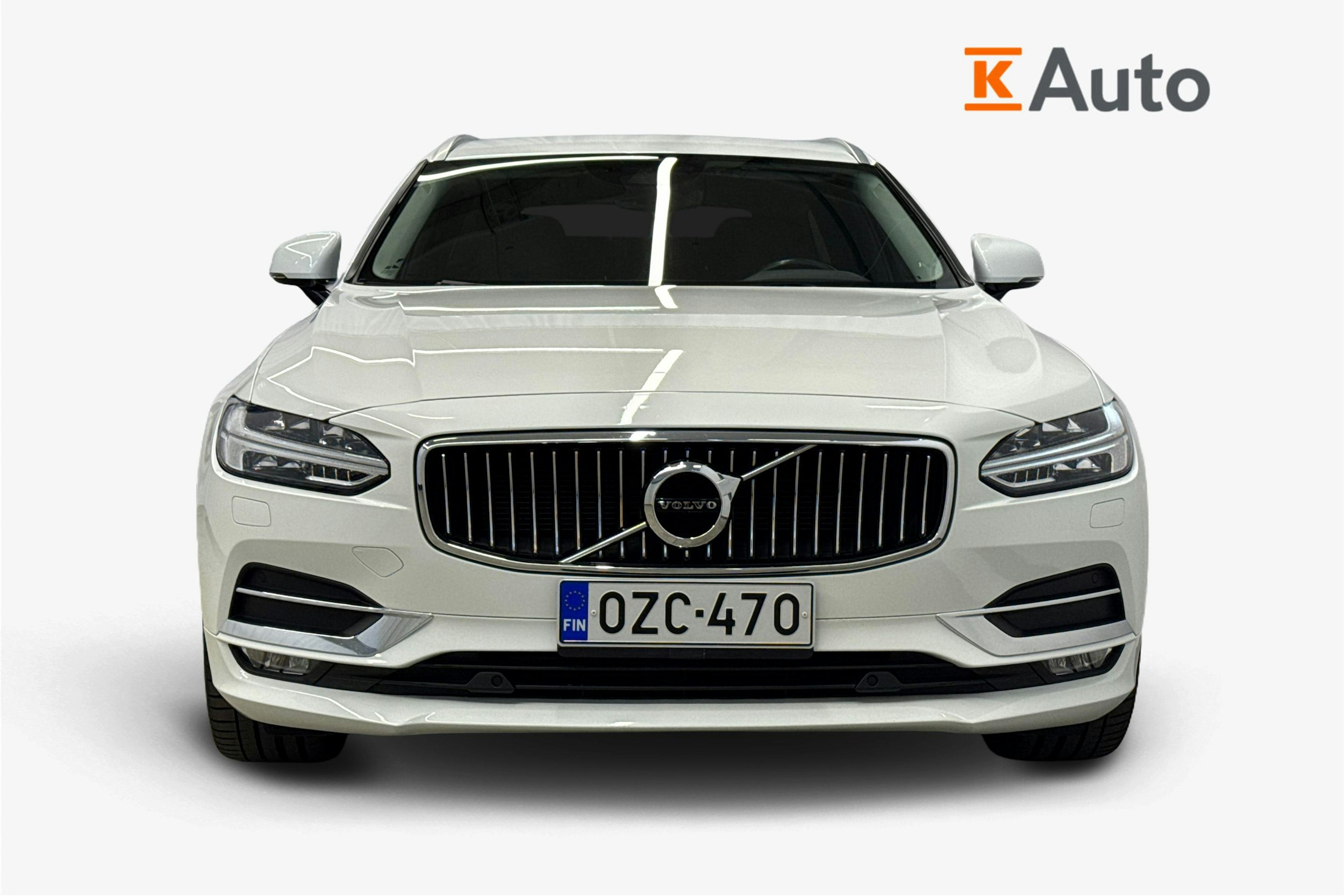 met. valkoinen Volvo V90 2017 kuva 5.