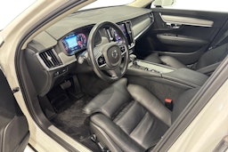 met. valkoinen Volvo V90 2017 kuva 7.