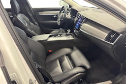 met. valkoinen Volvo V90 2017 kuva 9.