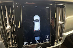valkoinen Volvo V90 2017 kuva 21.