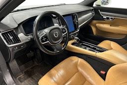 valkoinen Volvo V90 2017 kuva 3.