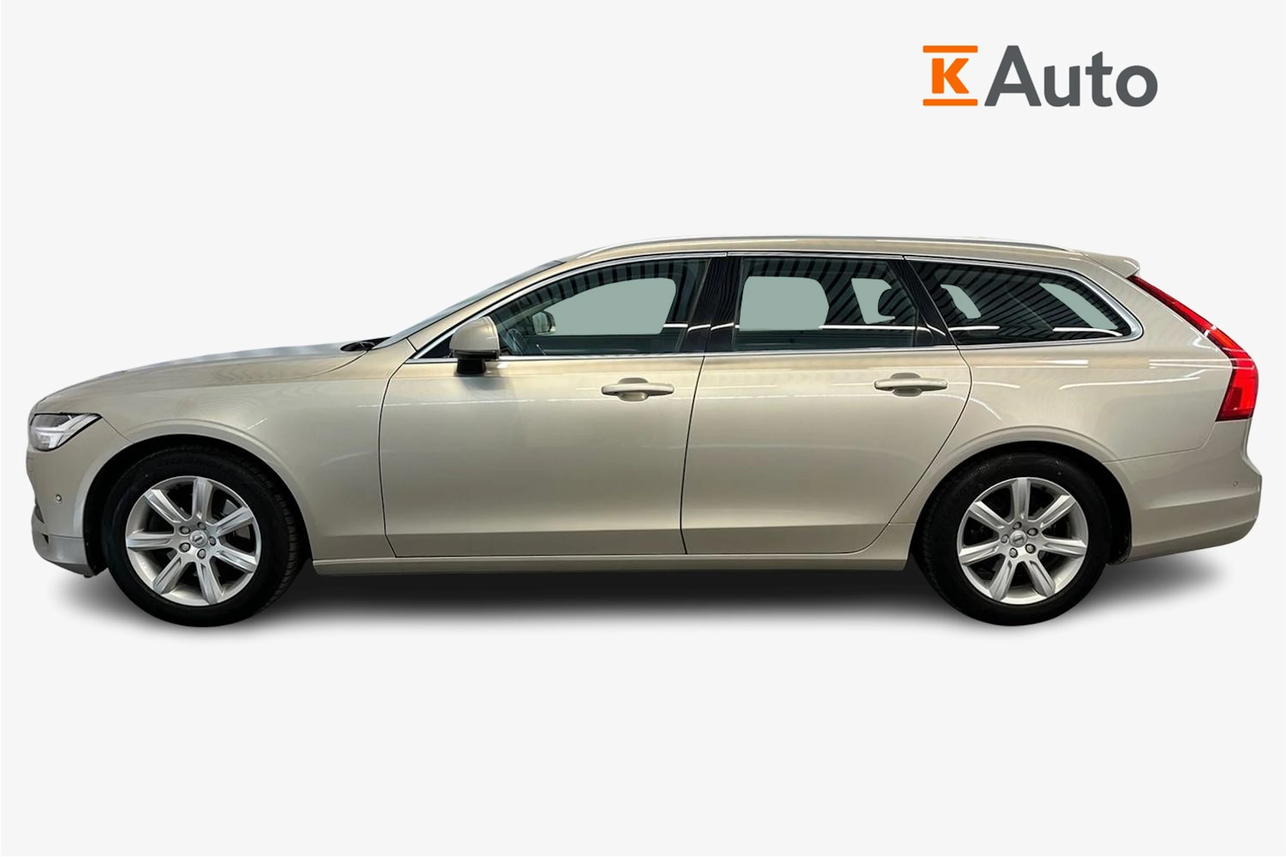 ruskea (beige) Volvo V90 2017 kuva 5.