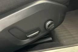 ruskea (beige) Volvo V90 2017 kuva 14.