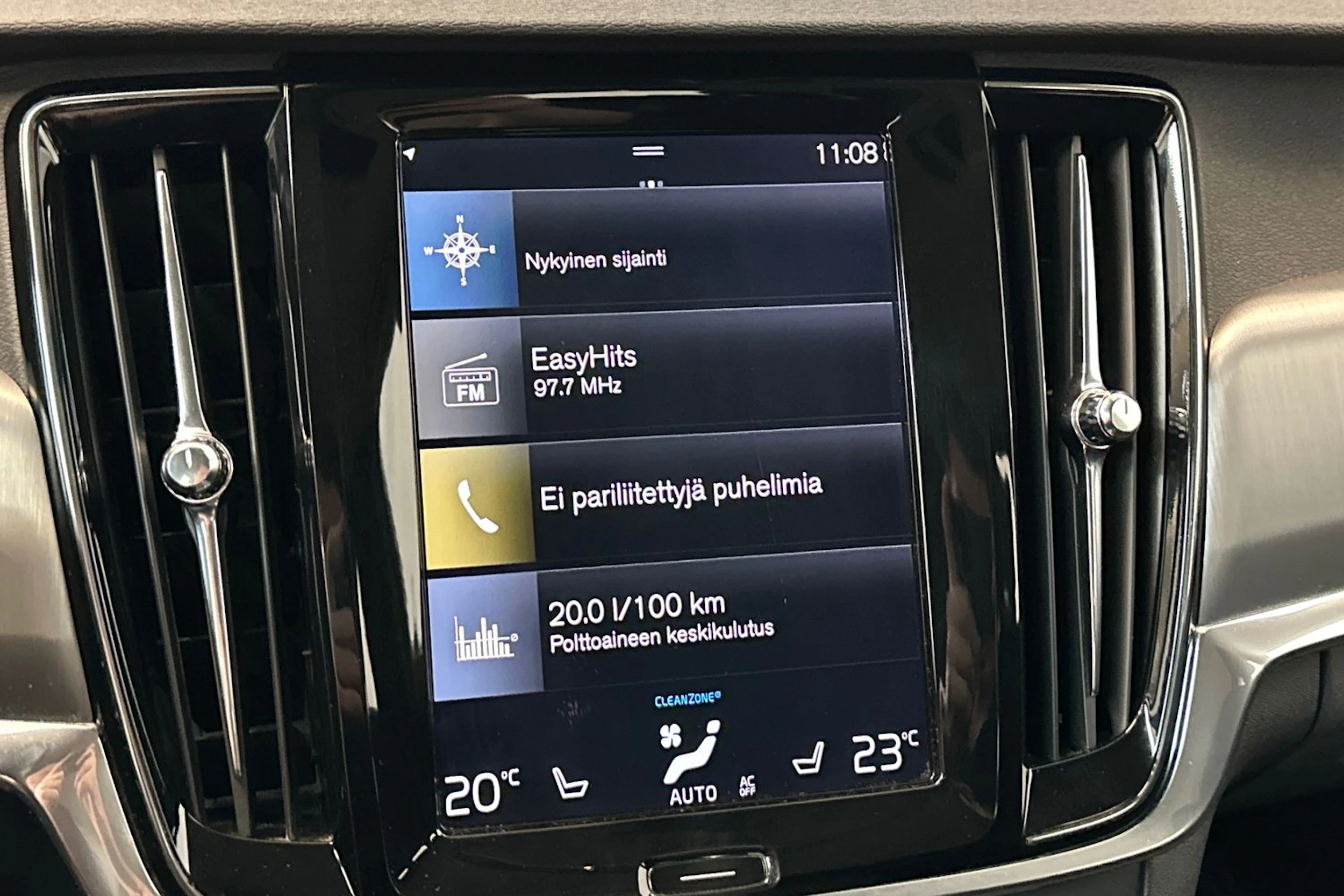 ruskea (beige) Volvo V90 2017 kuva 22.