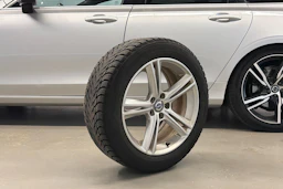 hopea Volvo V90 2018 kuva 23.