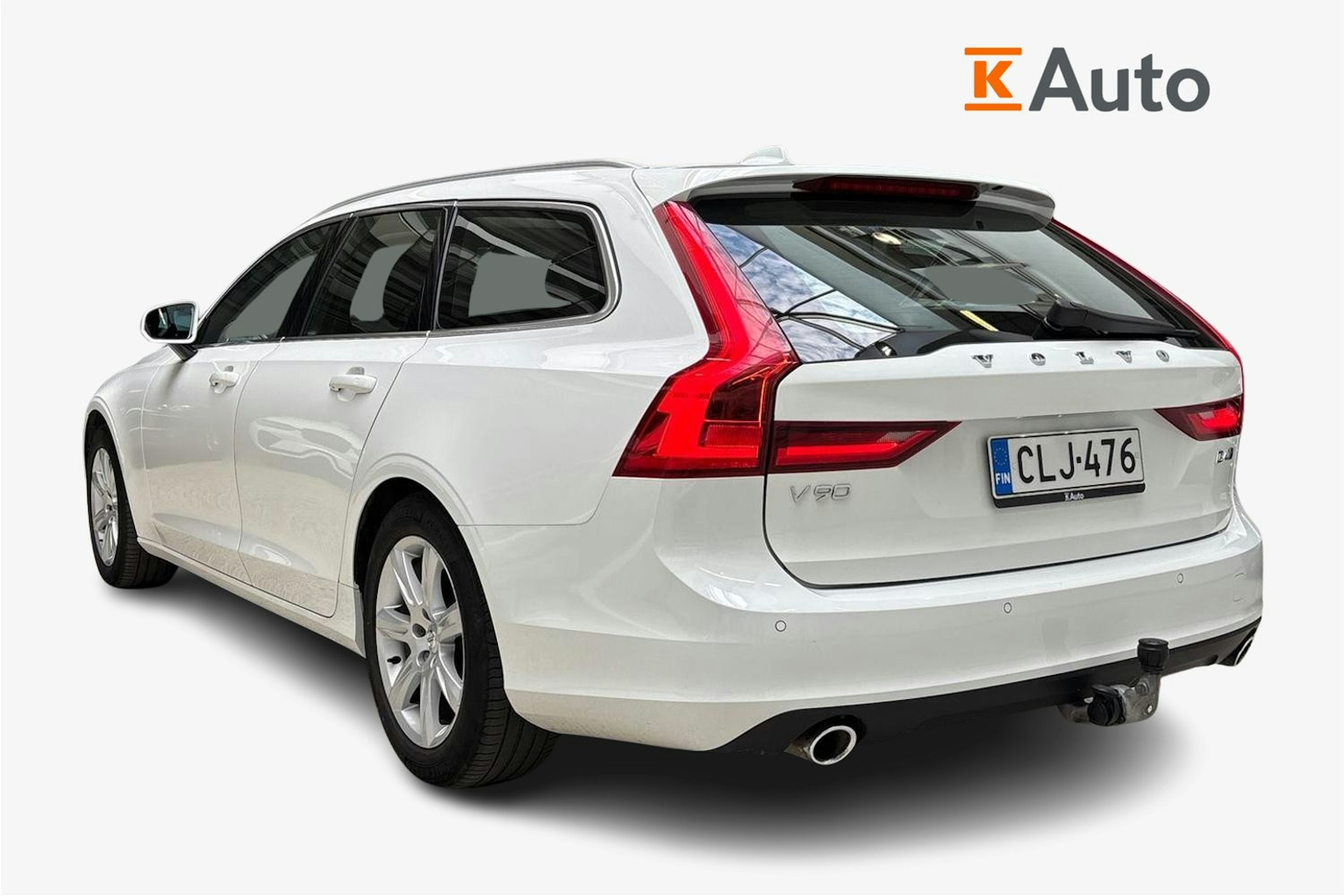 valkoinen Volvo V90 2018 kuva 2.